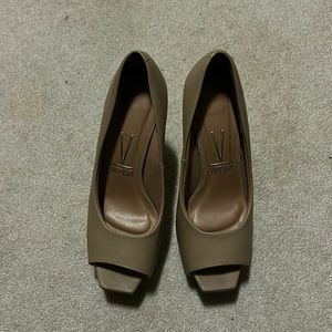 Vizzano high heels - color nude